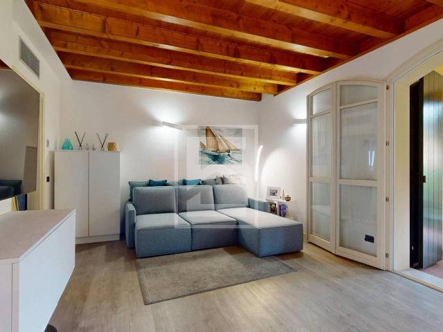 Appartamento in vendita a Manerba Del Garda
