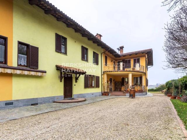 Casa indipendente in vendita a Mango CN