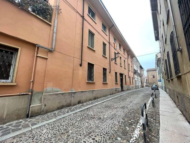 Appartamento in vendita a Mantova