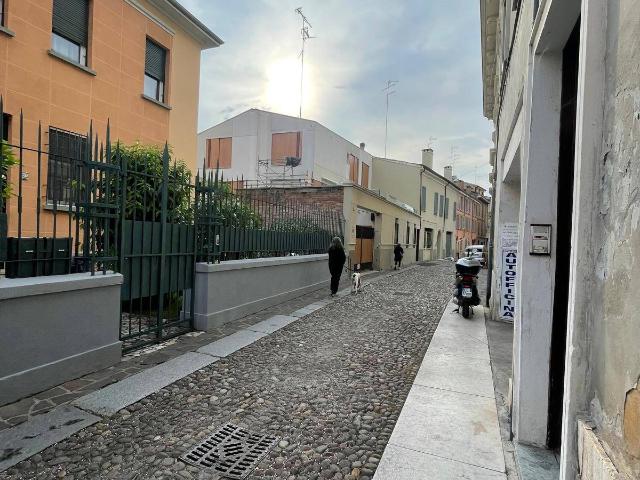 Appartamento in vendita a Mantova, Centro storico