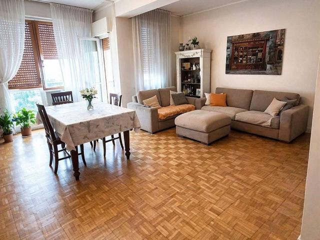 Appartamento in vendita a Mantova MN