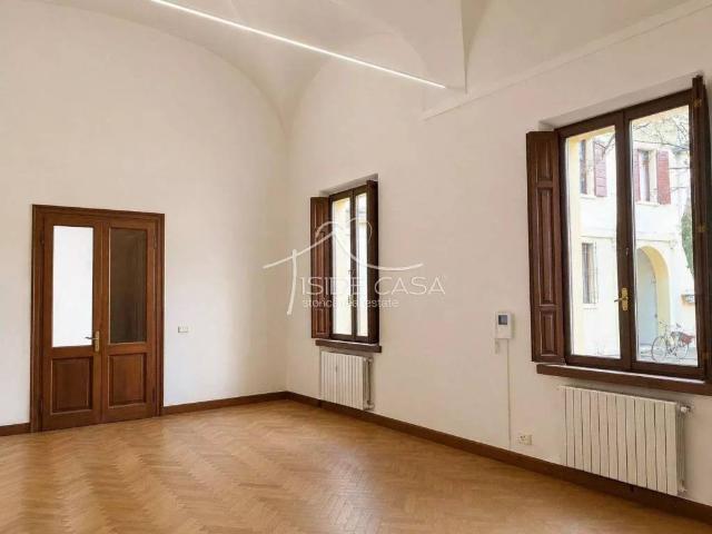 Appartamento in vendita a Mantova MN