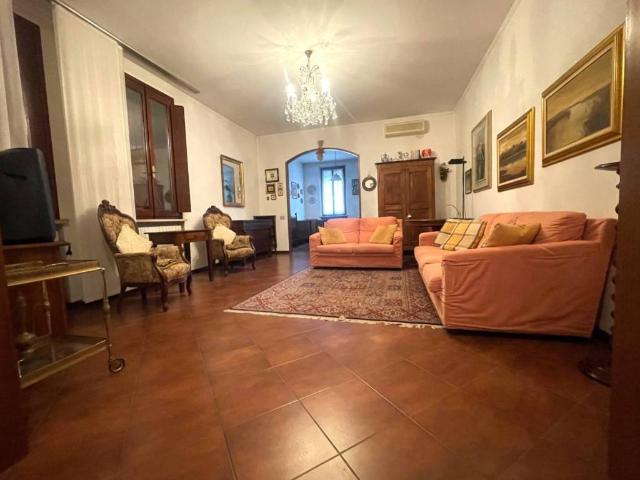 Appartamento in vendita a Mantova MN
