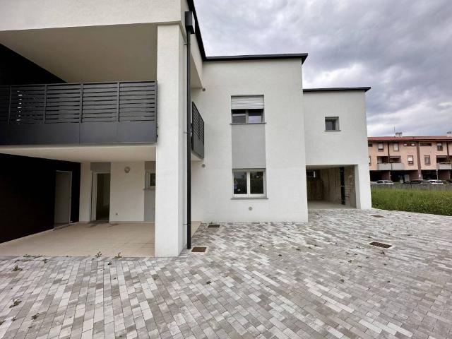 Appartamento in vendita a Manzano UD