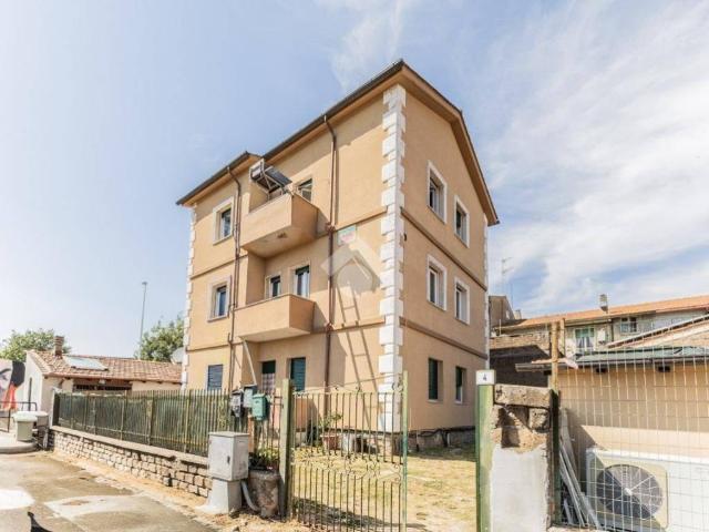 Appartamento in vendita a Manziana RM