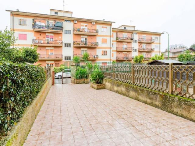 Appartamento in vendita a Manziana RM