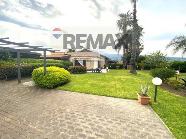 Appartamento in vendita a Mascali, Fondachello