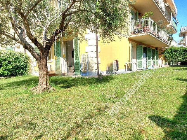 APPARTAMENTO in VENDITA a MASSA Massa di 4 vani