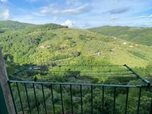 Appartamento in vendita a Massa Massa e Cozzile 70 mq Rif: 1413548