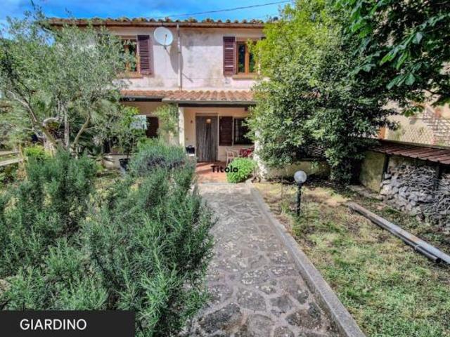 Appartamento in vendita a Massa Marittima