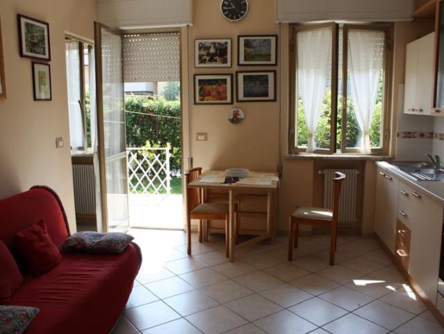 APPARTAMENTO in VENDITA a MASSA MARINA DI MASSA di 4 vani