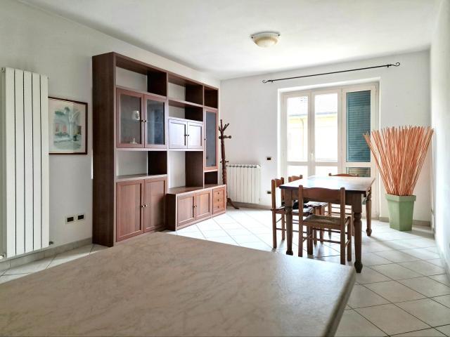 APPARTAMENTO in VENDITA a MASSA MARINA DI MASSA di 5 vani
