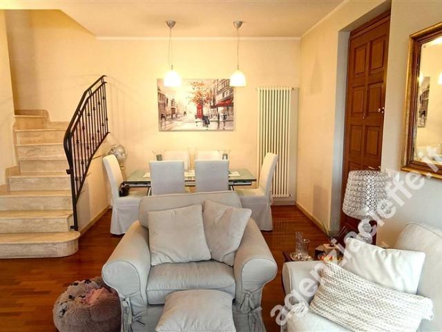 APPARTAMENTO in VENDITA a MASSA Marina di Massa di 5 vani
