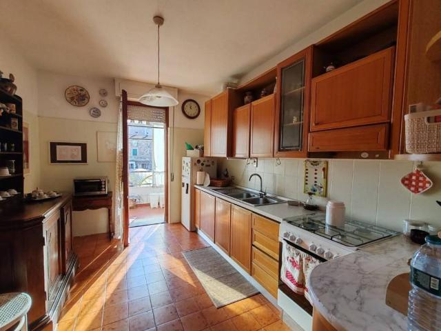 Appartamento in vendita a Massa MS