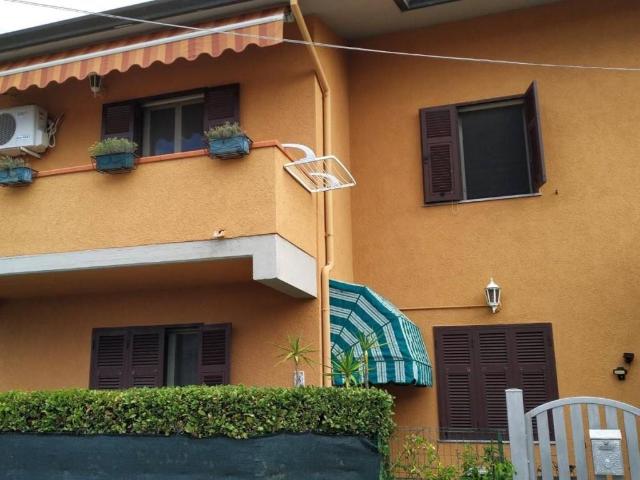 Appartamento in vendita a Massa MS