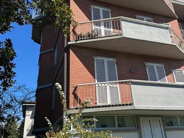 Appartamento in vendita a Massa MS