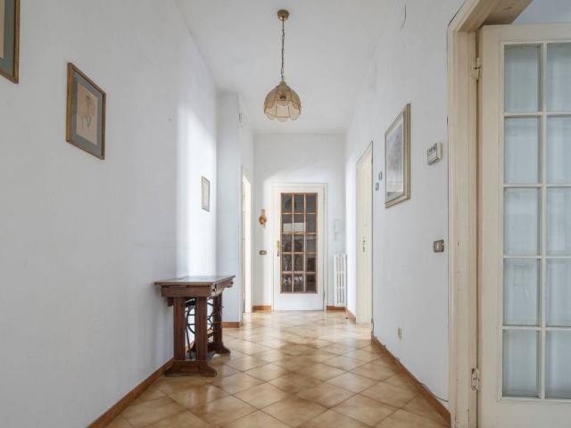 Appartamento in vendita a Massa MS