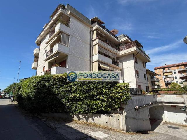 Appartamento in vendita a Massa MS