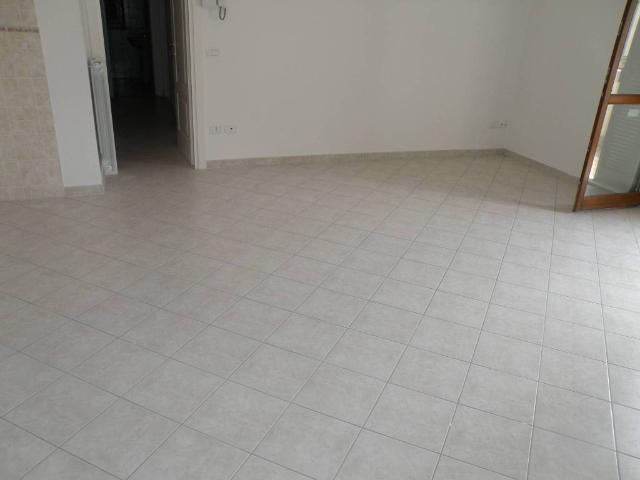 Appartamento in vendita a Massa MS