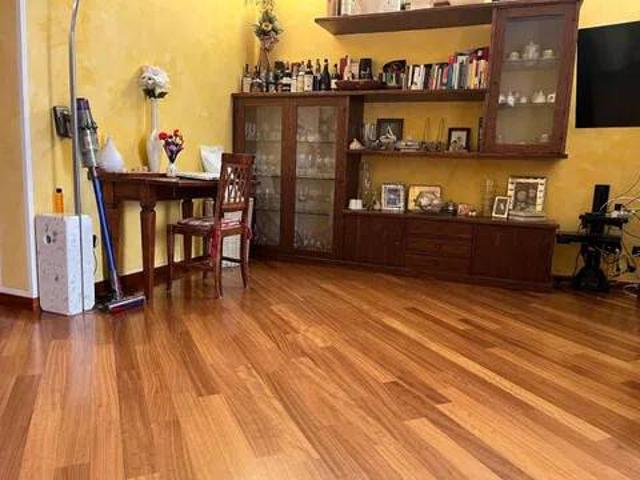 Appartamento in vendita a Massa MS