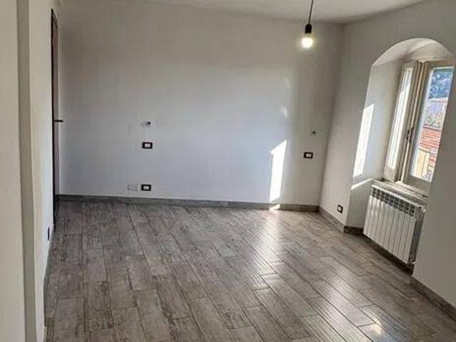 Appartamento in vendita a Massa MS