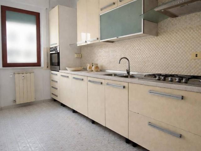 Appartamento in vendita a Massa MS