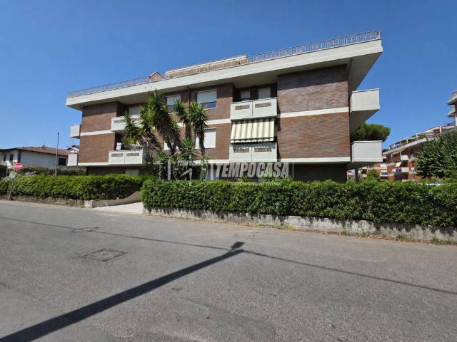 Appartamento in vendita a Massa MS