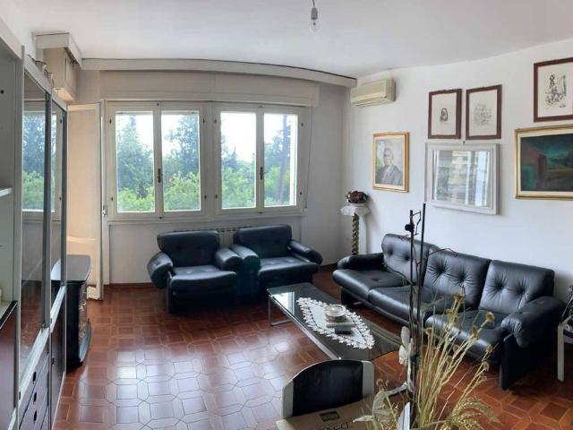 Appartamento in vendita a Massa MS