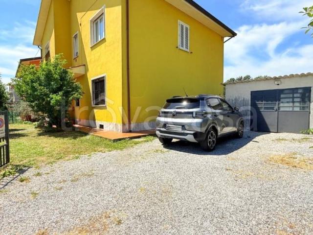 Appartamento in vendita a Massa e Cozzile
