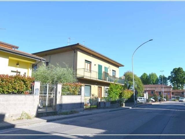 Appartamento in vendita a Massa e Cozzile PT