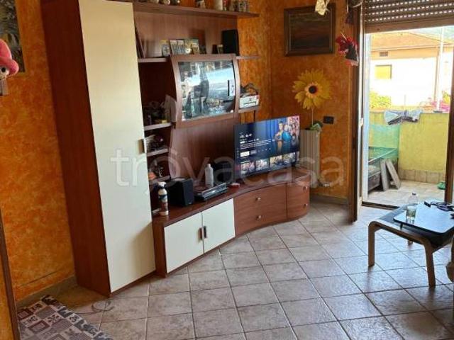 Appartamento in vendita a Massa via Aurelia Ovest, Romagnano