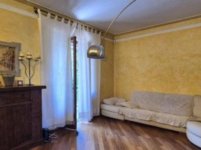 Appartamento in vendita a Massa