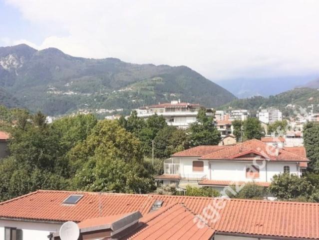 Appartamento in vendita a Massa