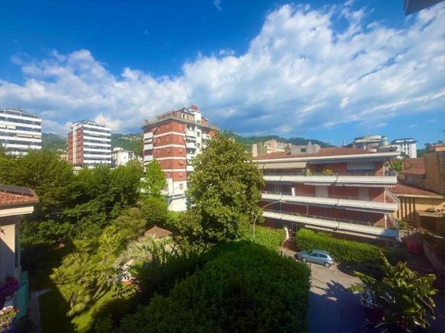 Appartamento in vendita a Massa 108 mq Rif: 1417268
