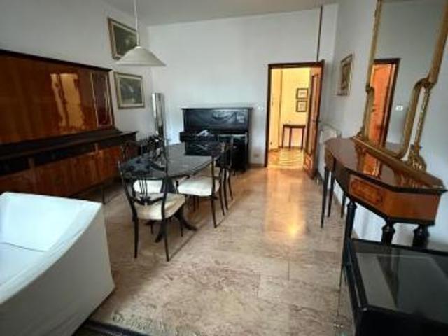 Appartamento in vendita a Massa 135 mq Rif: 1395688