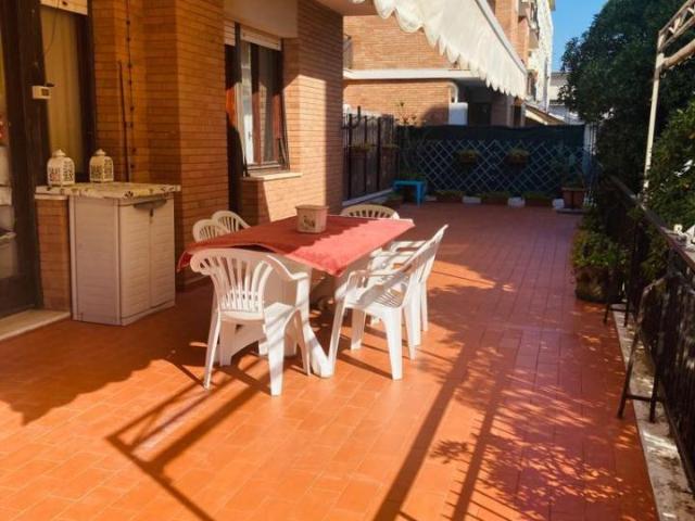 Appartamento in vendita a Massa