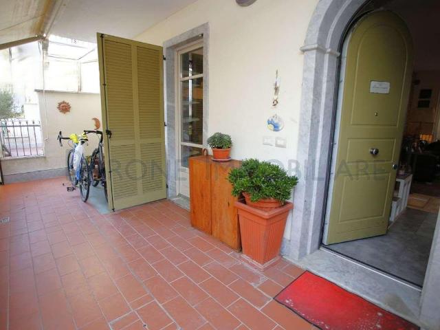 Appartamento in vendita a Massa