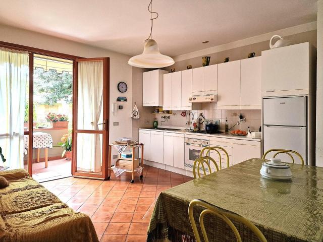 Appartamento in vendita a Massa