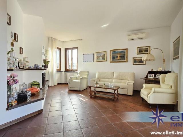 Appartamento in vendita a Massa