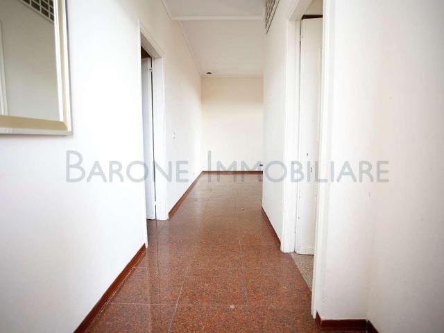 Appartamento in vendita a Massa