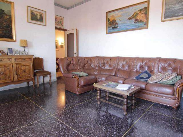 Appartamento in vendita a Massa