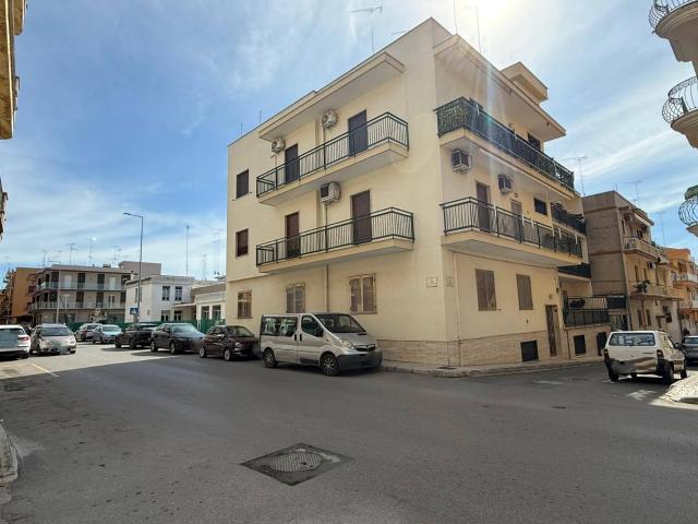 Appartamento in vendita a Massafra, Centro