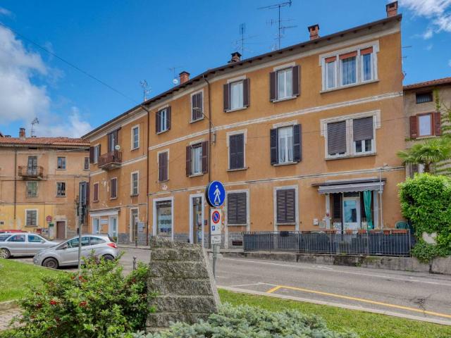 Appartamento in vendita a Marchirolo VA
