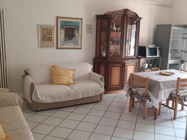 Appartamento in vendita a Marina di Carrara Carrara 85 mq Rif: 1420330