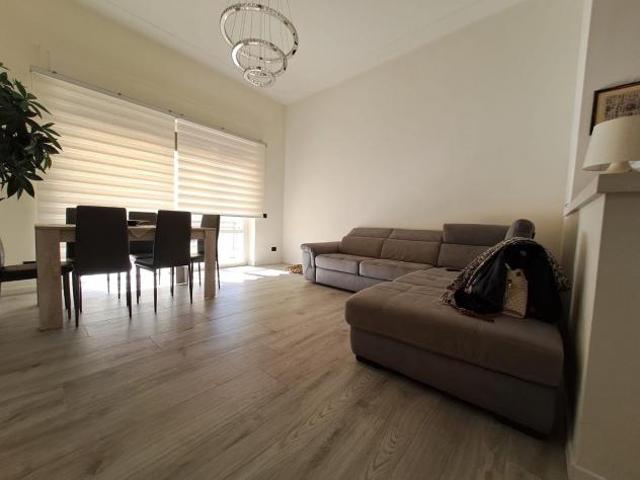 Appartamento in vendita a Marina di Carrara Carrara 95 mq Rif: 1224117