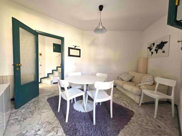 Appartamento in vendita a Marina di Massa Massa 70 mq Rif: 1425096