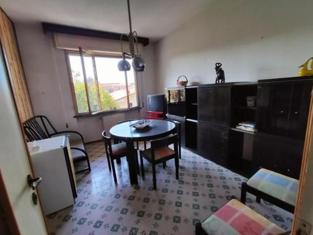 Appartamento in vendita a Marina di Massa Massa 140 mq Rif: 1227646