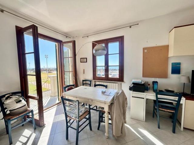 Appartamento in vendita a Marina di Pisa Pisa 80 mq Rif: 1351336
