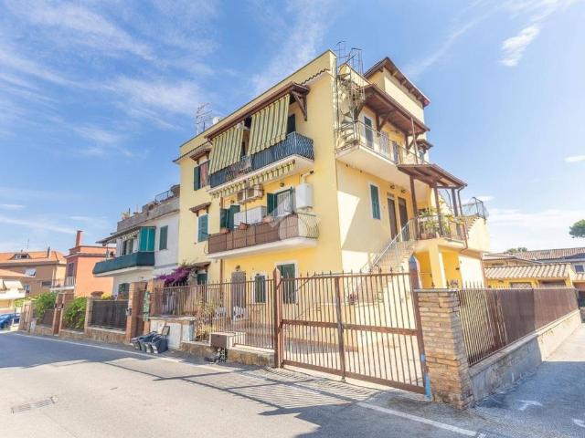 Appartamento in vendita a Marino RM