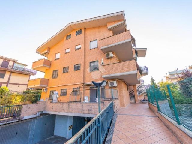 Appartamento in vendita a Marino RM